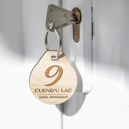 O Cuend'u ホテル *